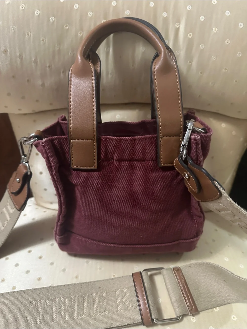 True Religion unisex Burgundy Canvas Messenger Bag with Beige Strap